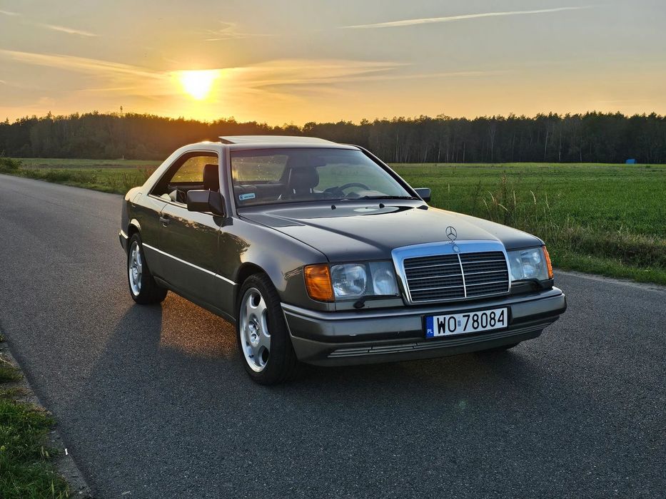 Mercedes-Benz W124 (1984-1993) Mercedes c124 300ce