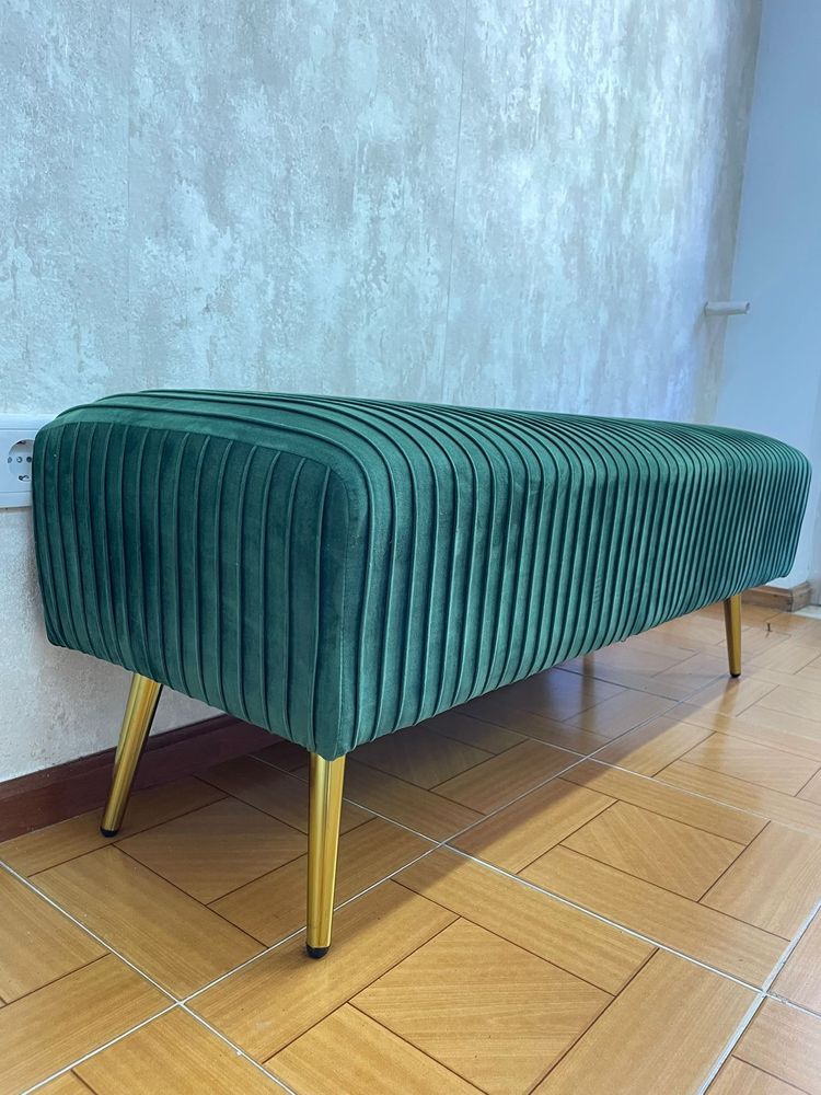 Banqueta verde e dourado