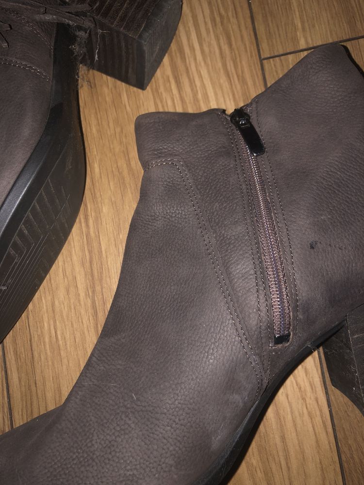 Botki ECCO 40 jak nowe