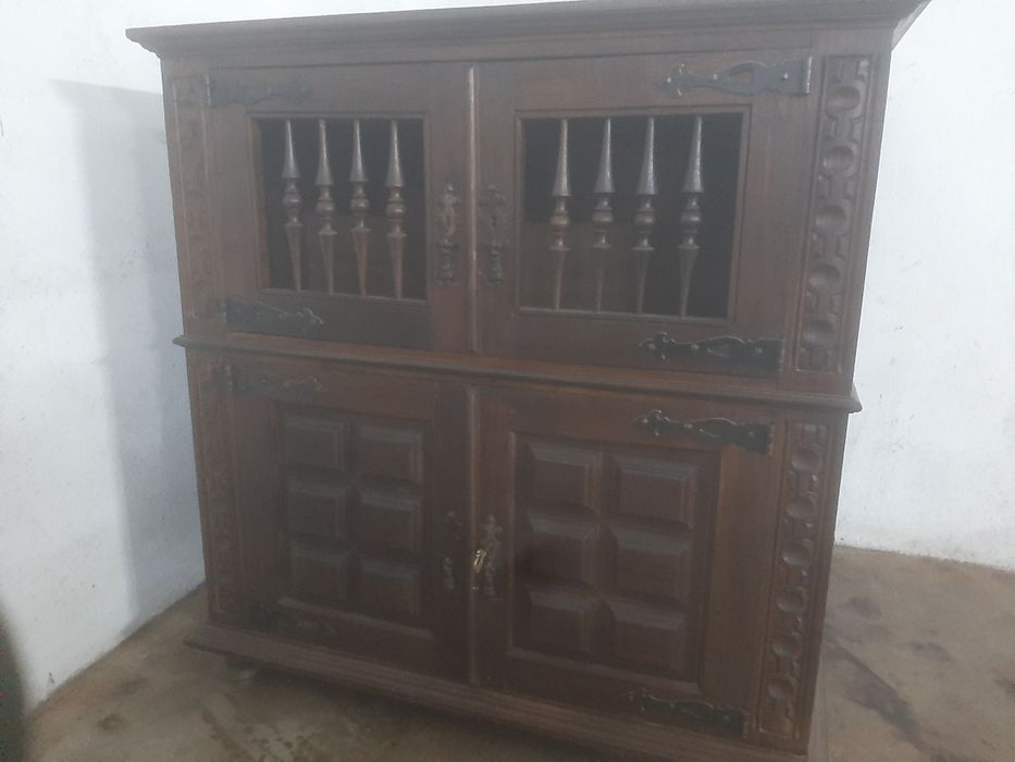 Mobilias diversas bom estado