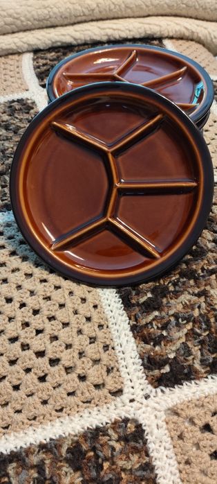 Talerze ceramika,kamionka przystawkowe PRL Pruszków