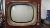 Stary telewizor z lat 60 tych