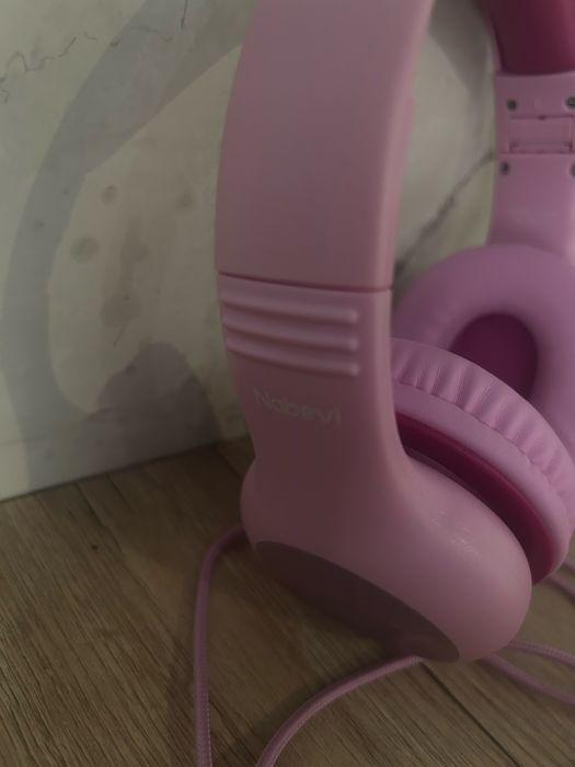 Дитячі безпровідні навушники блютуз Гарний подарунок на С.М