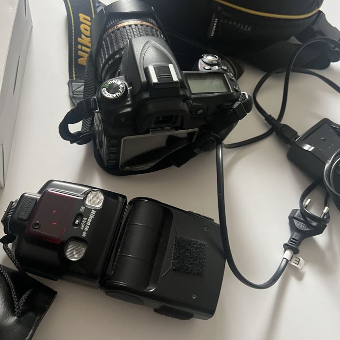 Aparat Nikon D90 obiektyw 18-105 VR