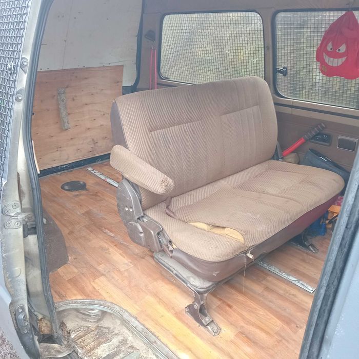 Продаю Тойота лит айс