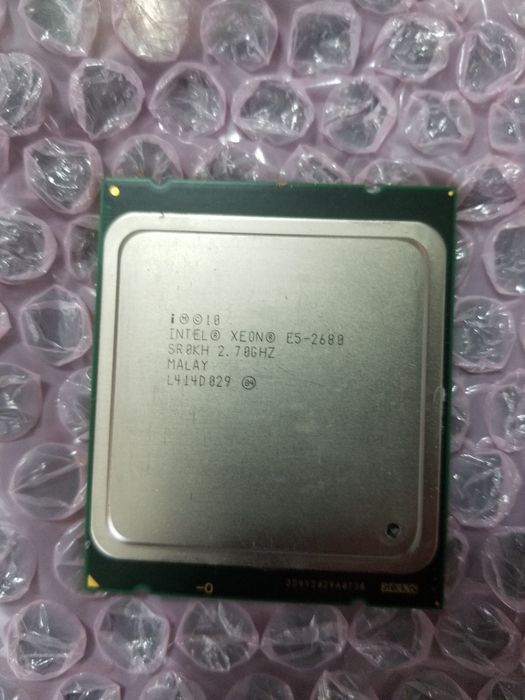 Процессор Intel Xeon E5 2.70GHz