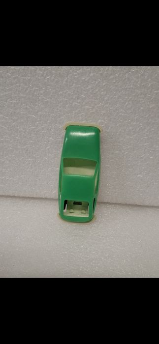 Zielone autko kioskowiec pl