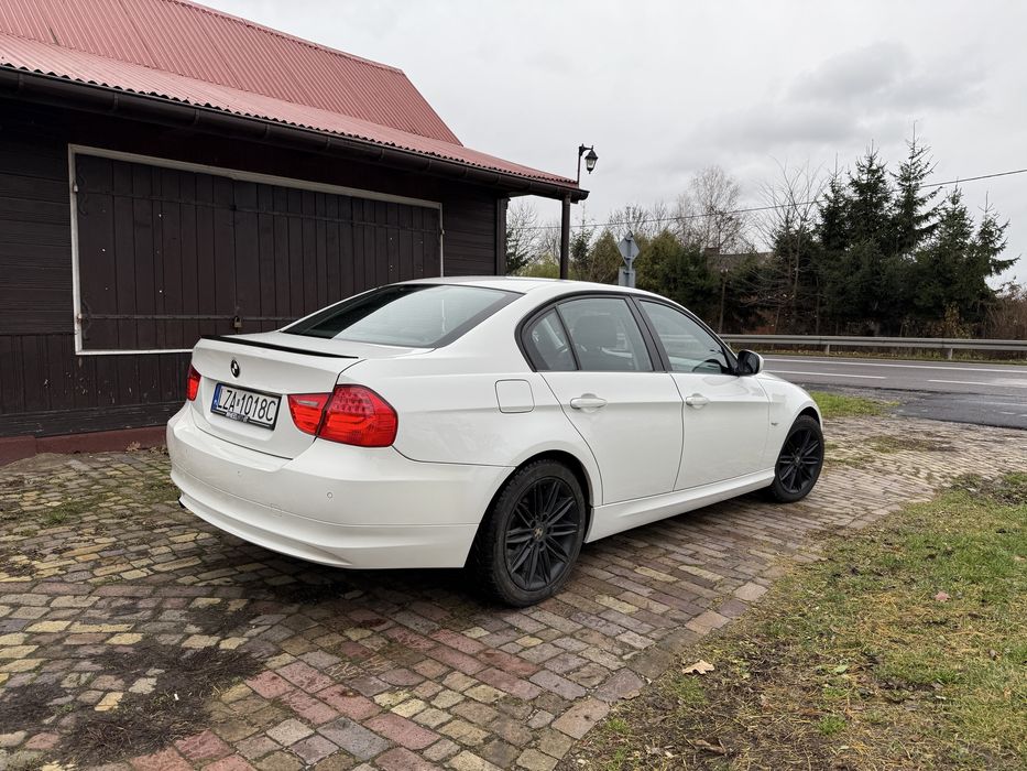 BMW E90 316D Alpine Weiss