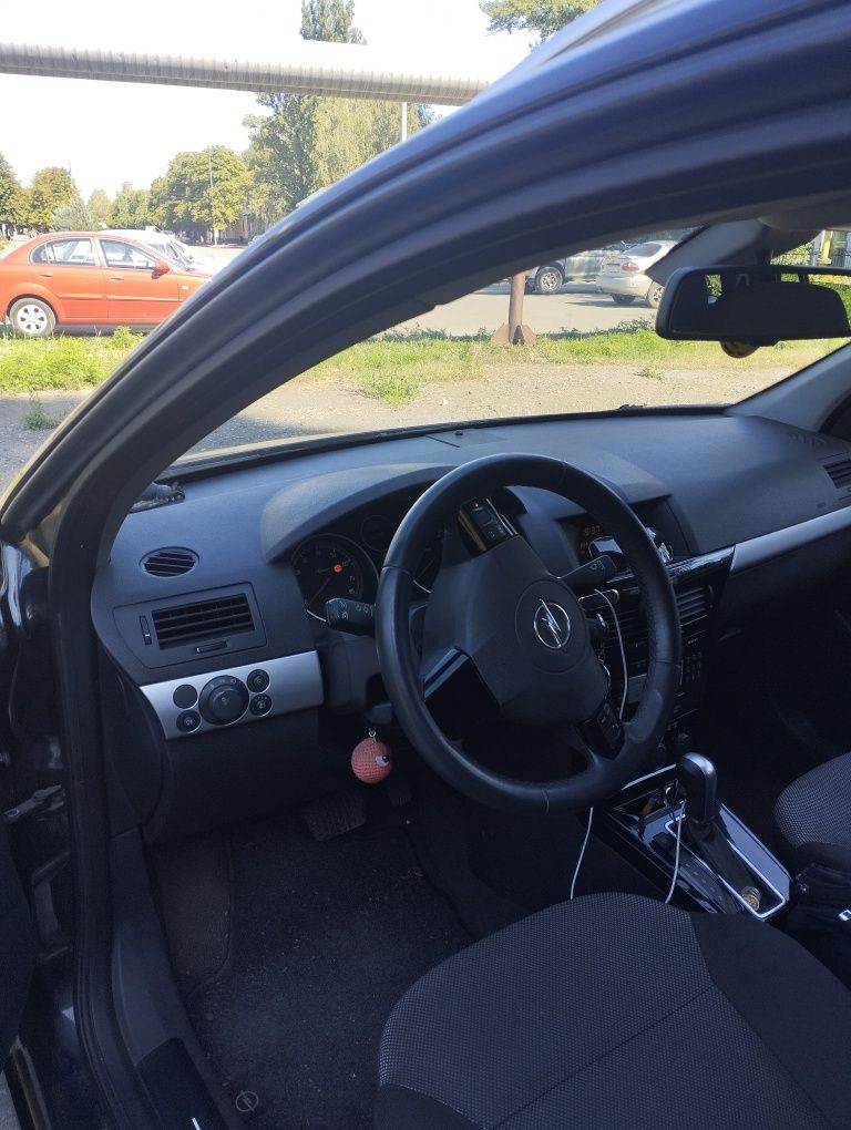Опель астра 1.8 автомат