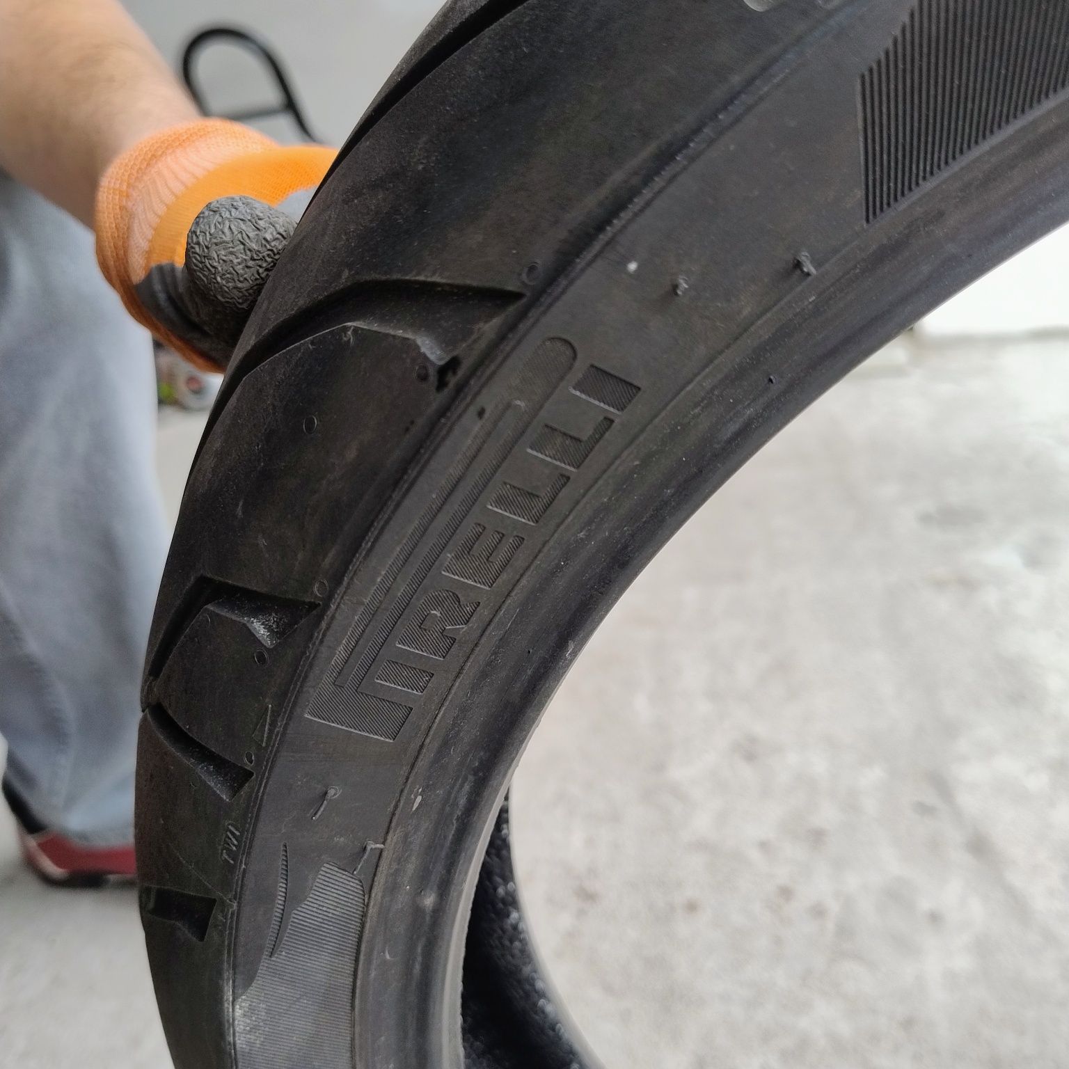 Opona motocyklowa Pirelli Angel GT 120/70 zr17