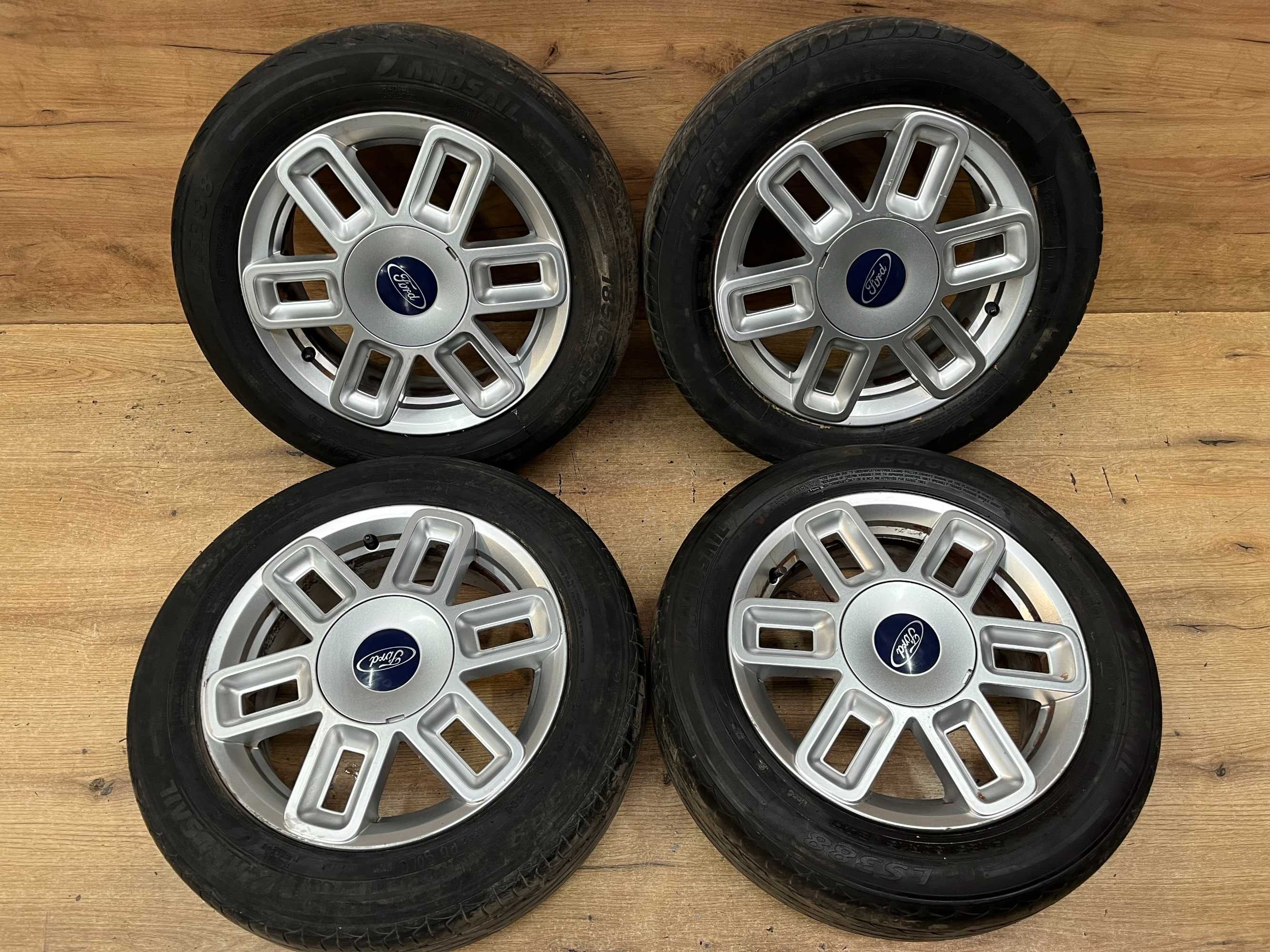 Koła/komplet kół/felgi Ford Connect 185/60/R15