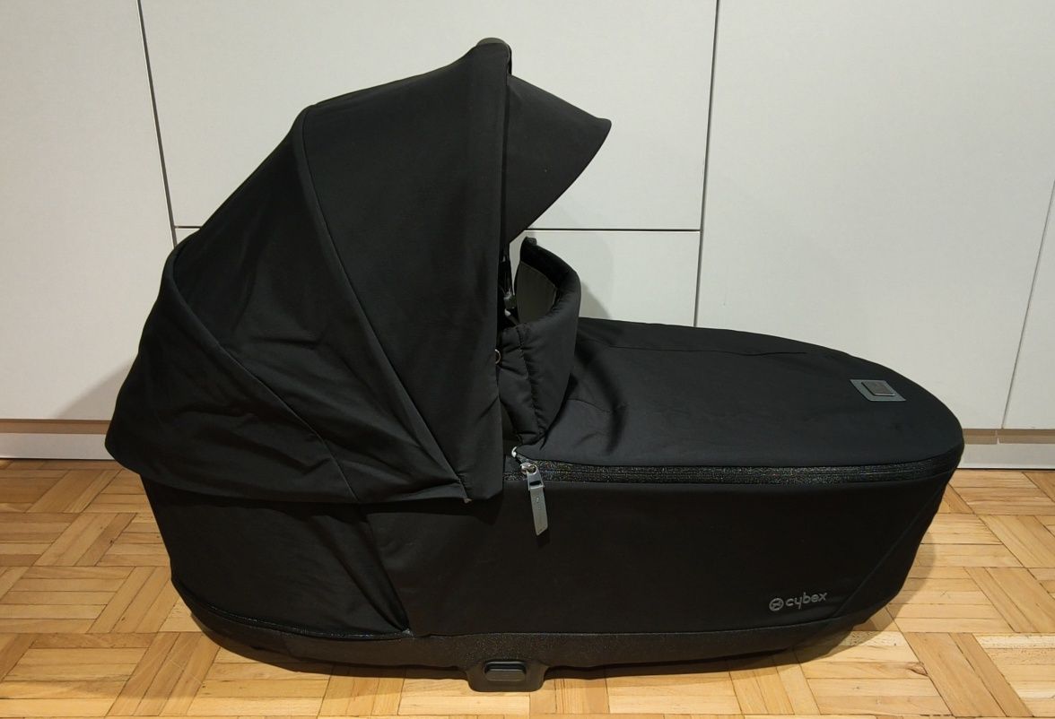 Gondola Cybex Priam 4.0 deep black  + adapery