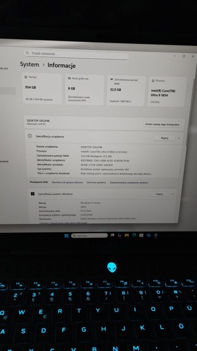 Alienware M16 R2 Core Ultra 9 185H 32GB 1TB QHD+ 240Hz RTX4070 Win11
