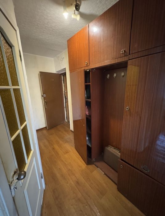 Продам 3к.квартиру. Правый берег Колеусовский пер. В хорошем состоянии