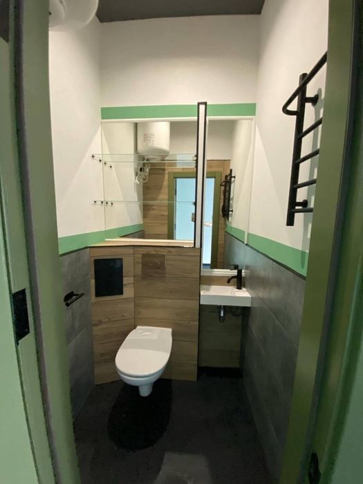 Оренда фасадного офісу 26 м2 р-н Пасічна