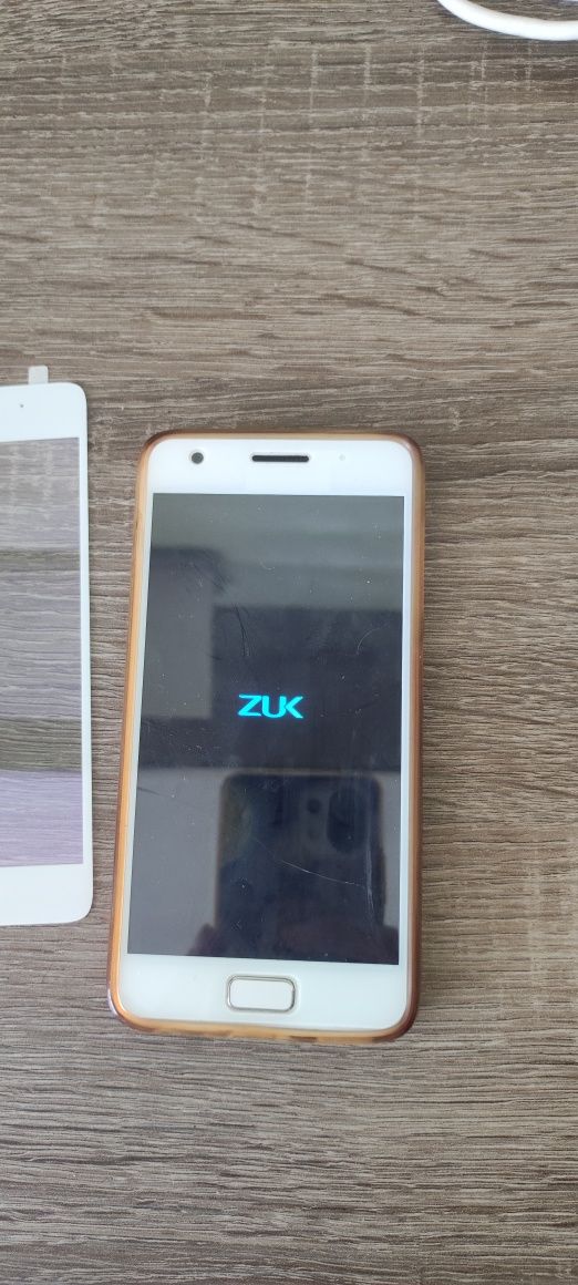 телефон Lenovo Zuk