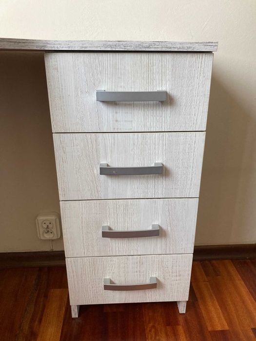 Zestaw mebli do pokoju, sypialni