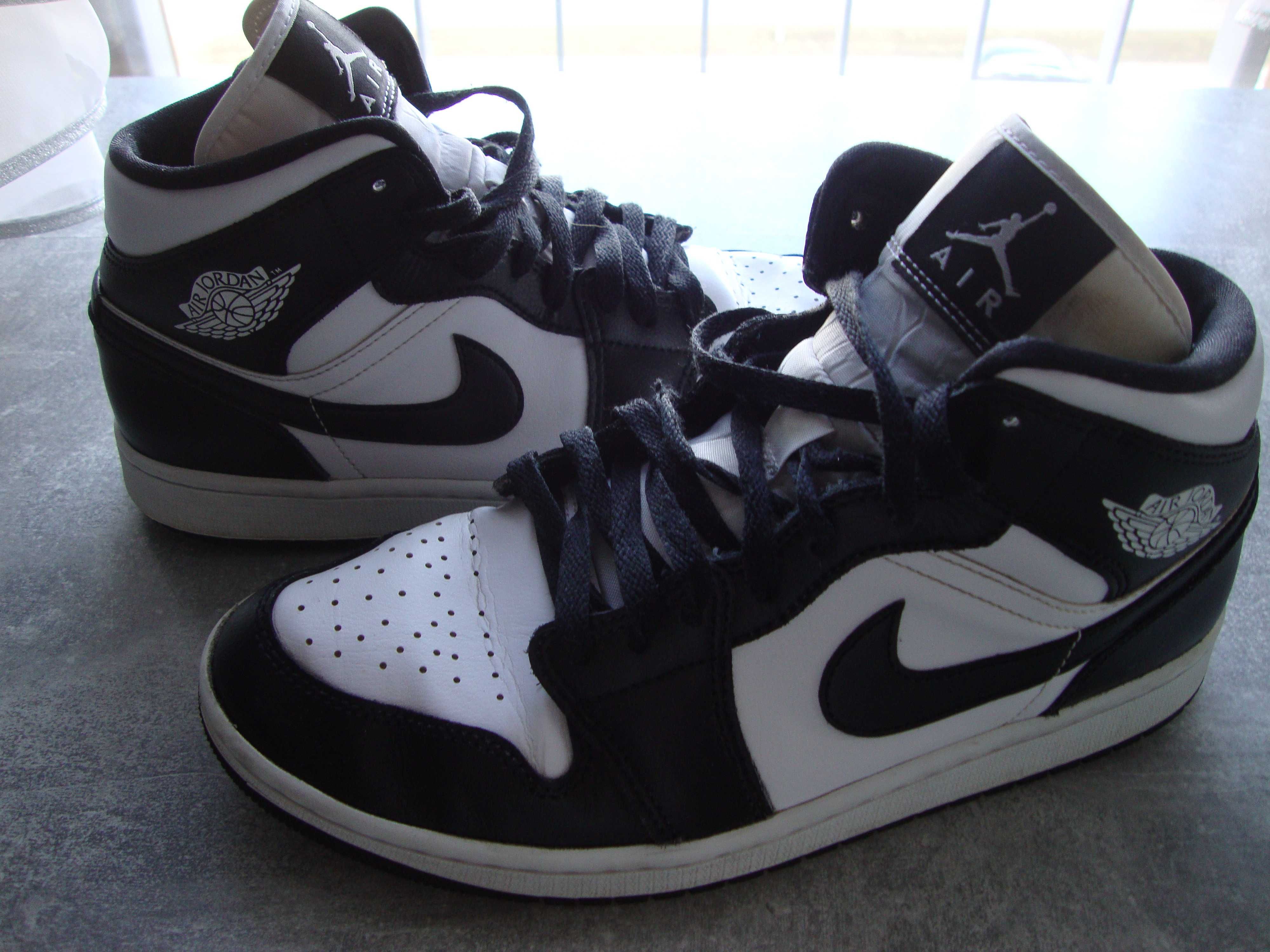 NIKE JORDAN 1 retro rozmiar 41 wkładka wewnętrzna 26,5 cm Oryginał