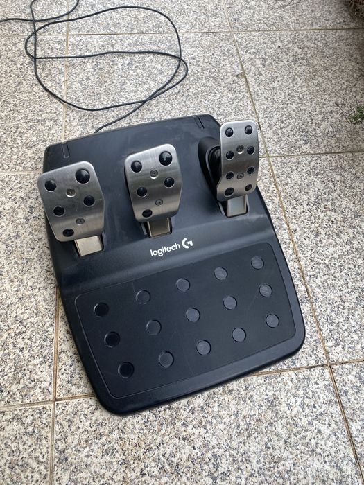 Volante G29 + shifter + Pedais Fanatec e Logitech