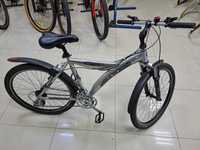 Велосипед RIXE,  рама - М (на зріст 165 - 180 см), на 26 колесах