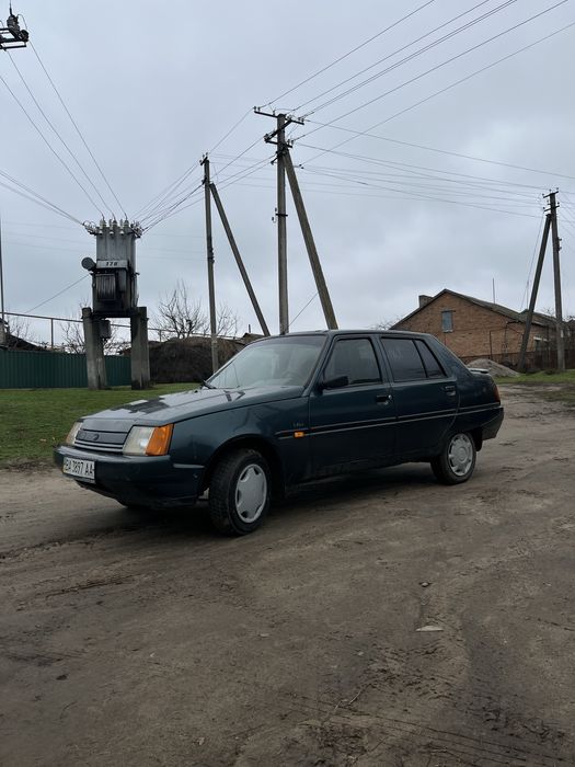 Продам заз 1103 славута