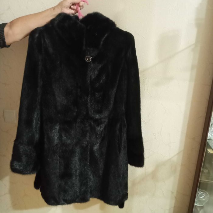 Норковая женская шуба  44 р