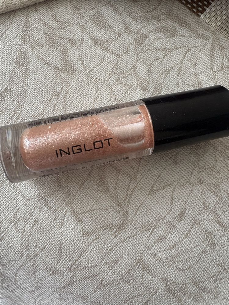 Kiko, seventeen, catrice, essence, inglot косметика