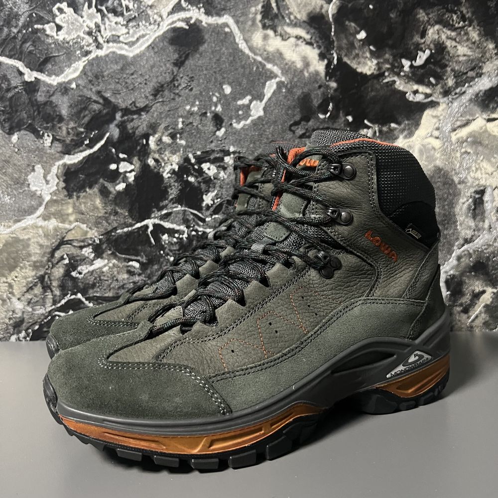 Черевики чоловічі Lowa Toro 2 Gore-Tex 43р