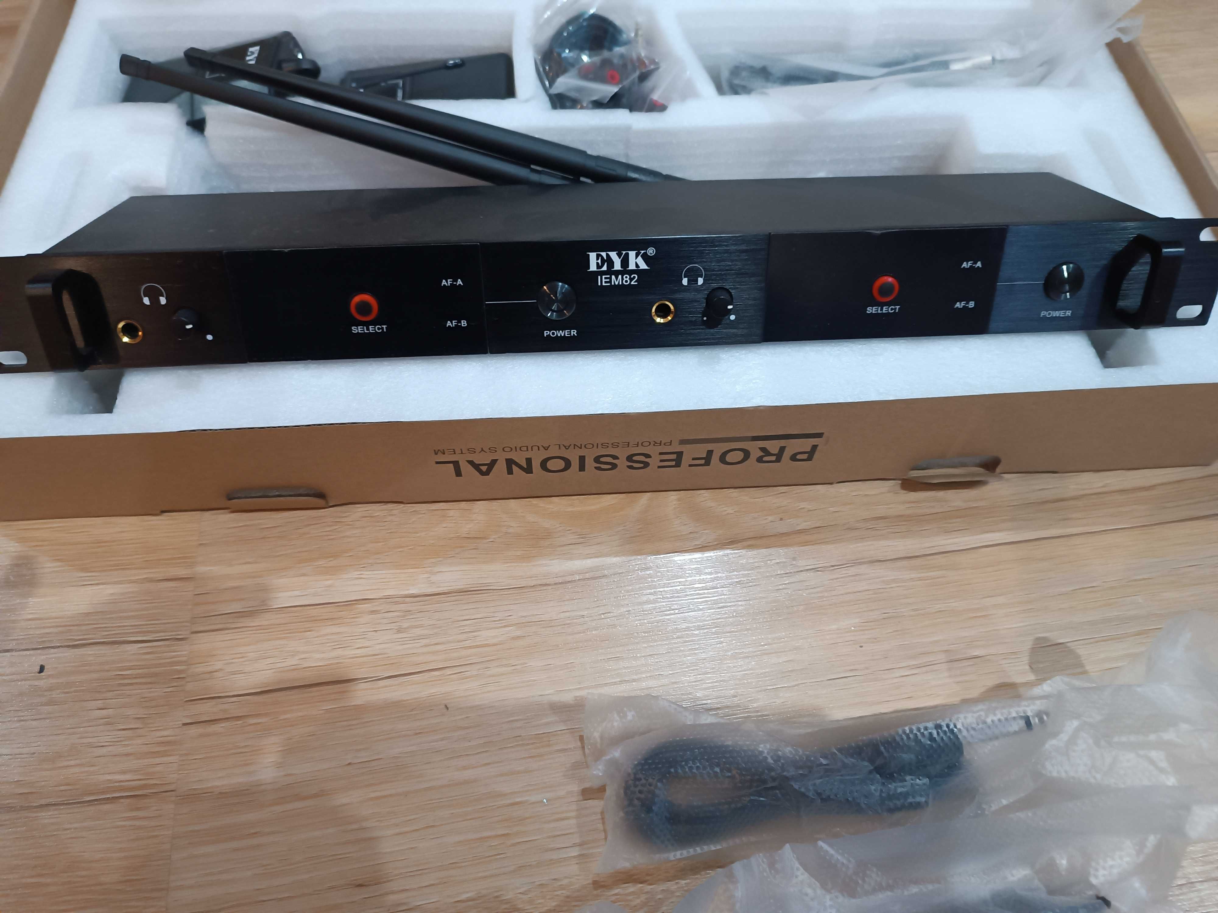 EYK IEM82 system monitorowania dousznego