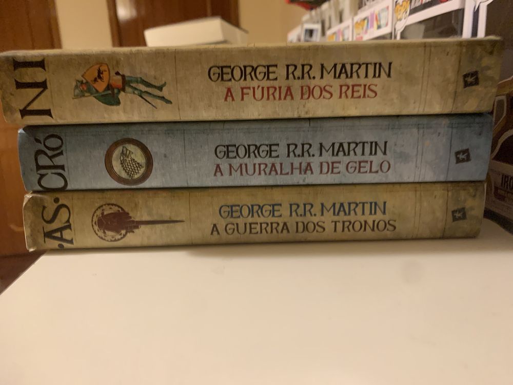 Livros edição especial “Game of Thrones”