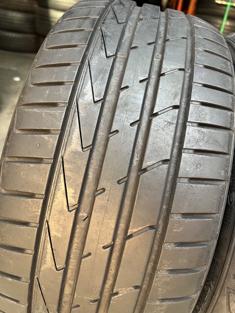 Шины летние 2шт 225/45/17 Hankook VentusS1Evo2