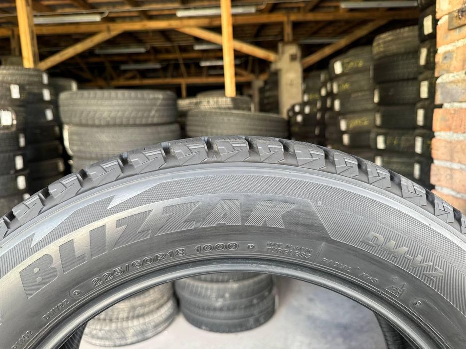 225/60 r18 bridgestone blizzak dm-v2 8mm шини бу зима