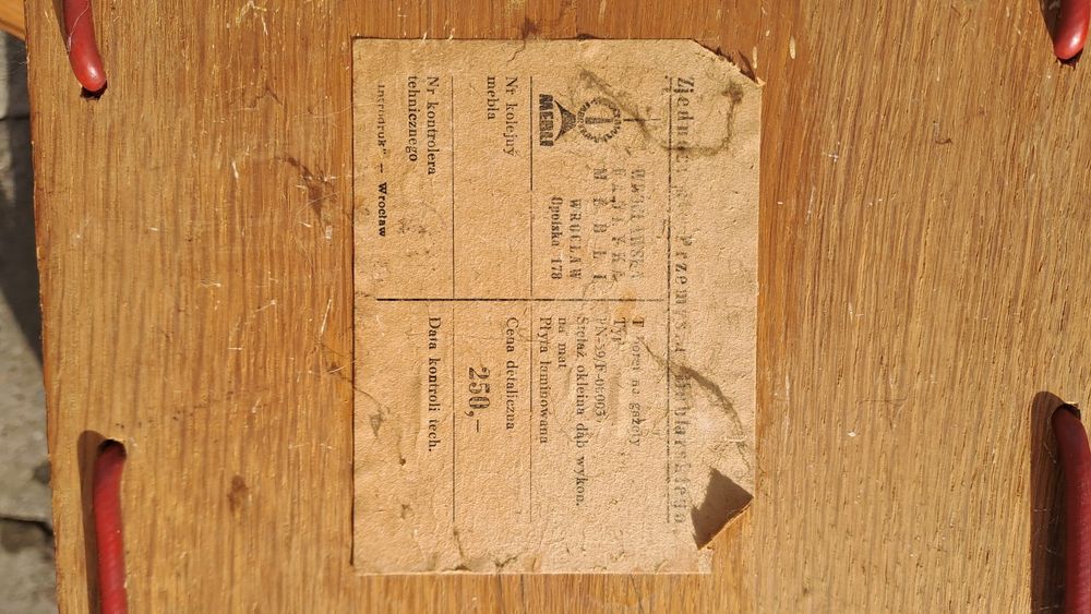 Stolik kawowy, nocny na gazety PRL lata 60-te