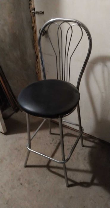 Продам барний стул, є 2шт