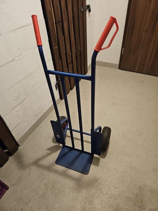 Wózek transportowy pompowane koła