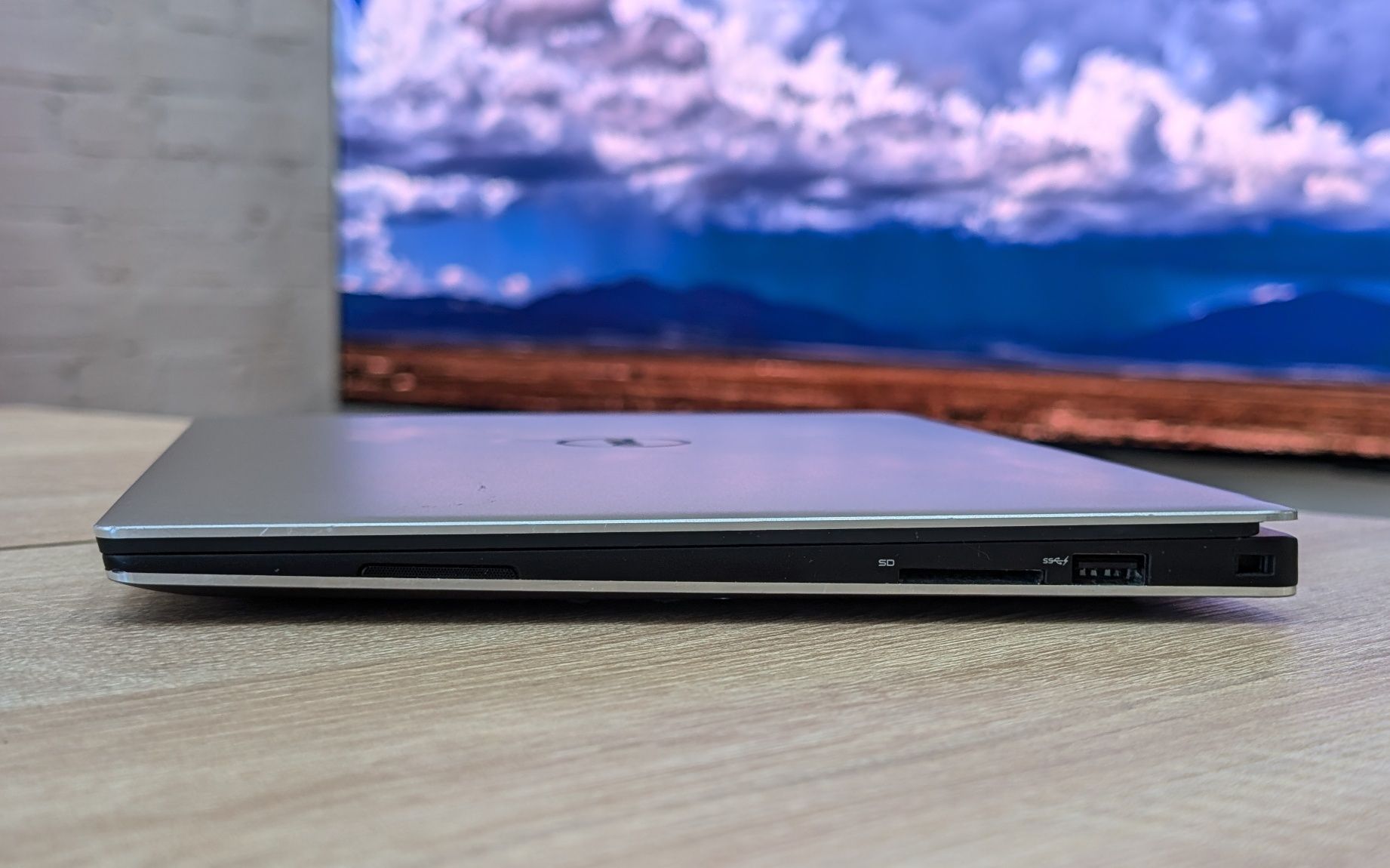 Dell XPS 13 9350 8/256gb i5-6200 13.3"FullHD IPS ShopusCenter
