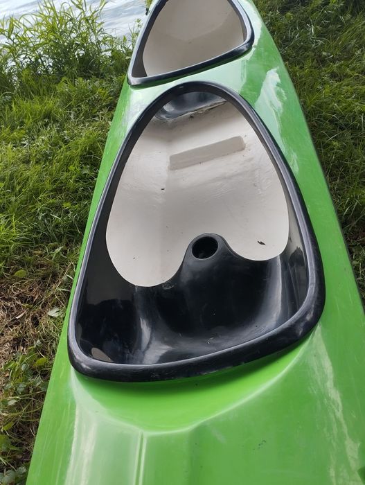 Kajak dwuosobowy zielony z laminatu plastikowy tworzywa sztucznego