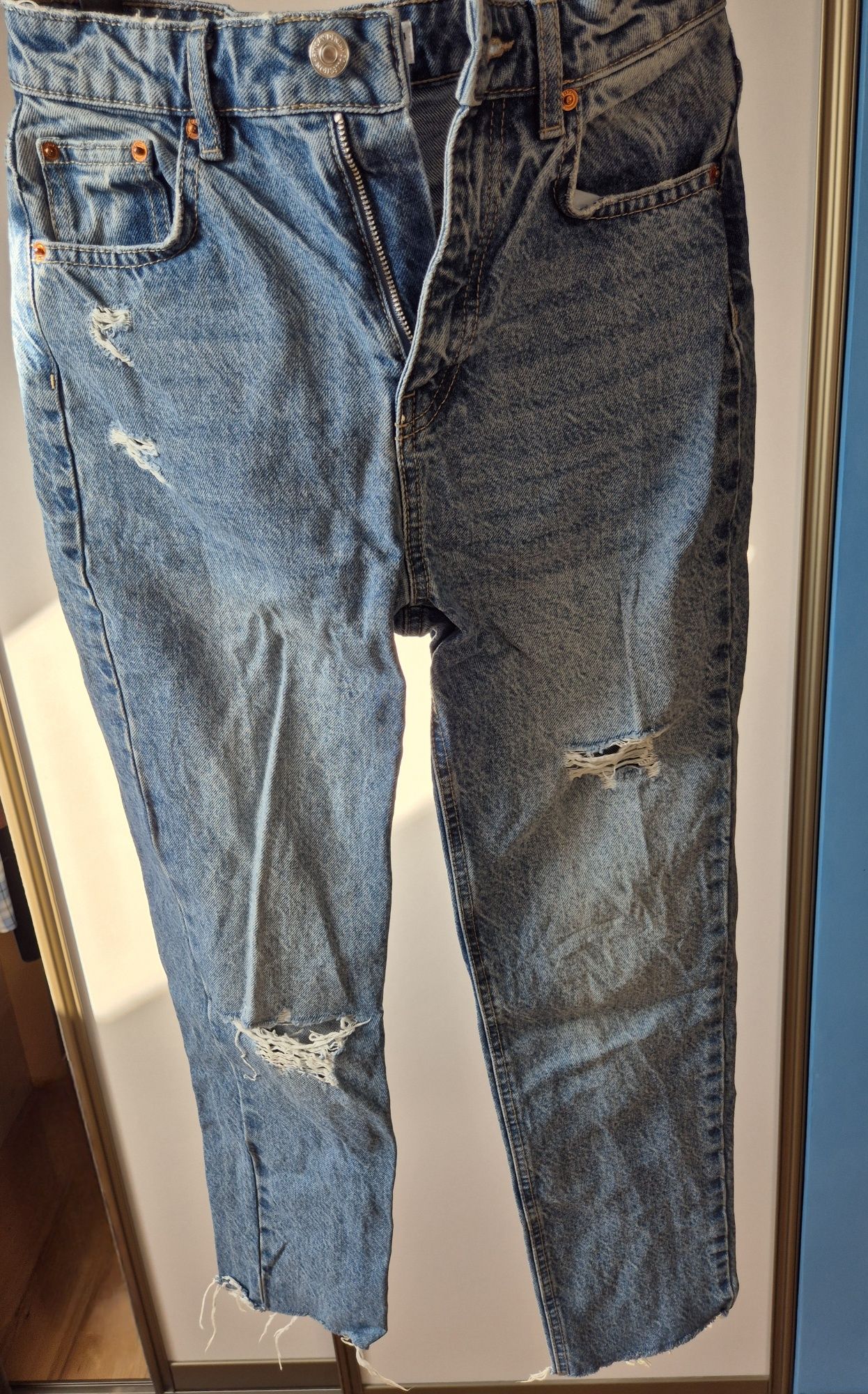 Spodnie jeansowe Mom Fit