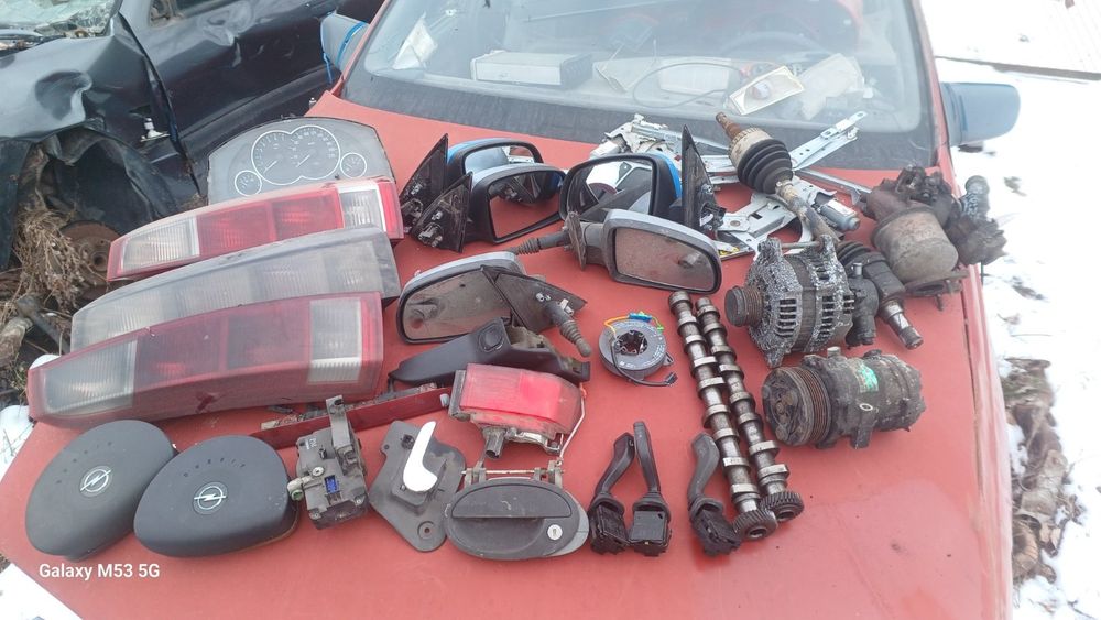 Стоп фонарь зеркало опель мерива  а OPEL MERIVA A