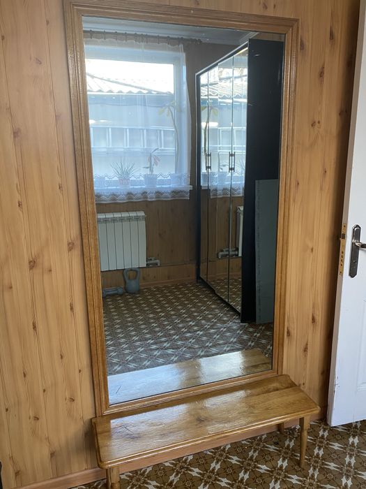 Зеркало в раме в пол со скамейкой в комплекте