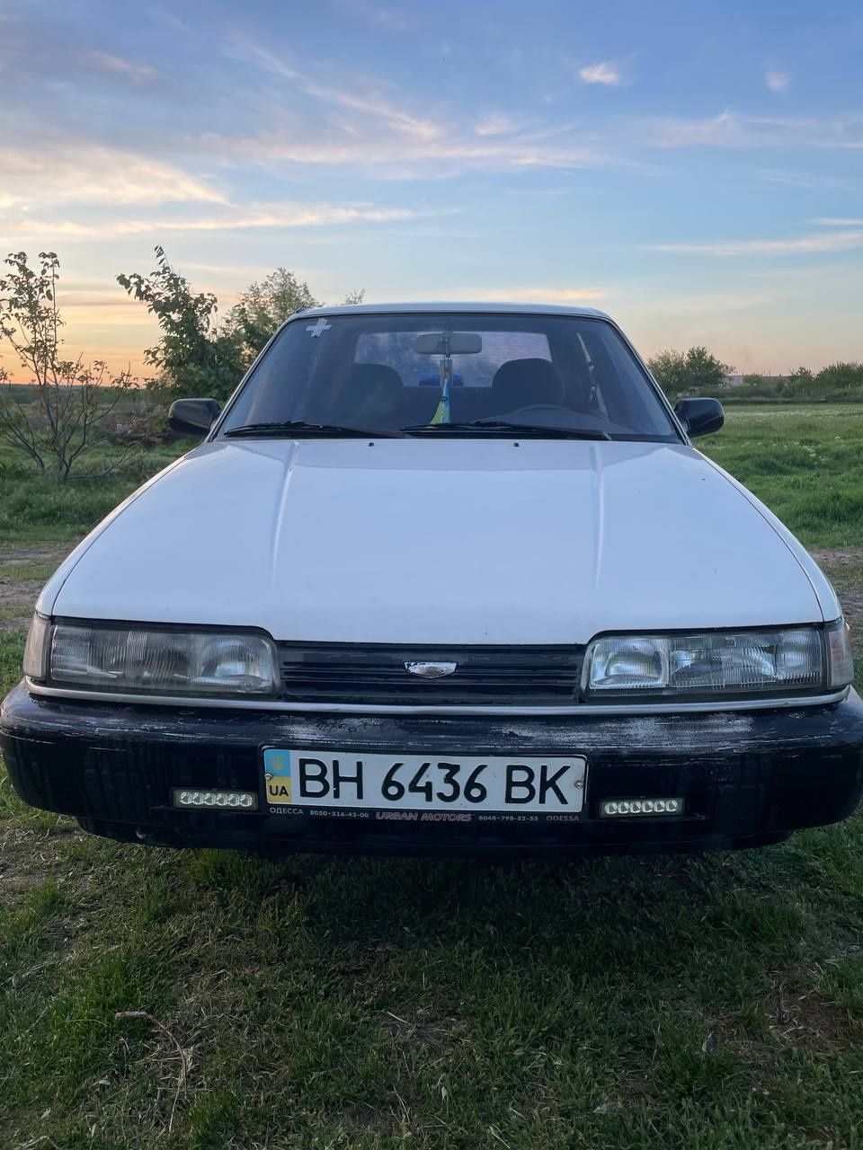 Продам машину Mazda626