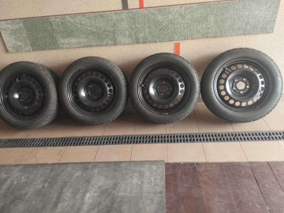 Komplet kół zimowych