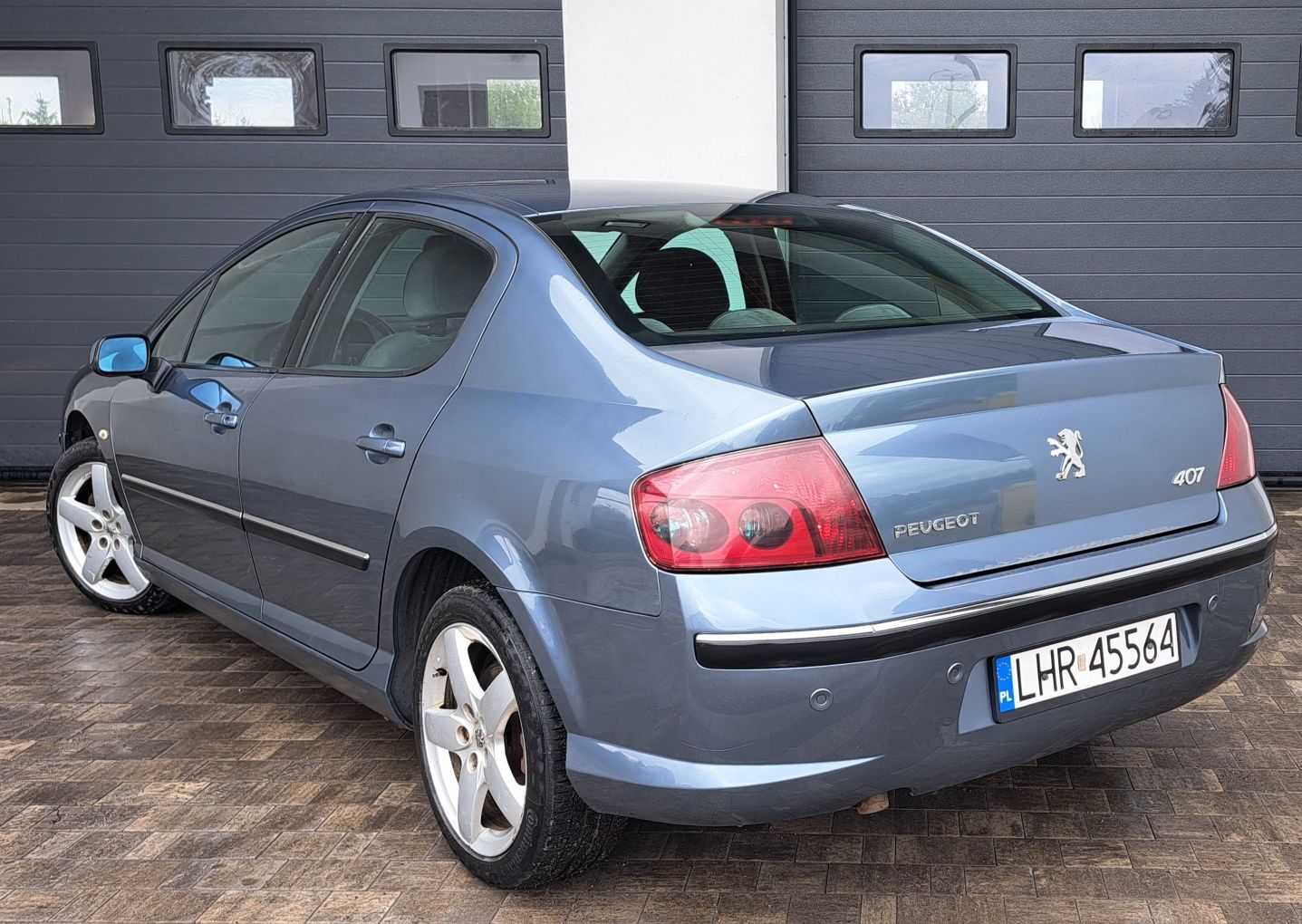 Peugeot 407 sedan 2.0 HDI 136KM manual navi diesel zamiana