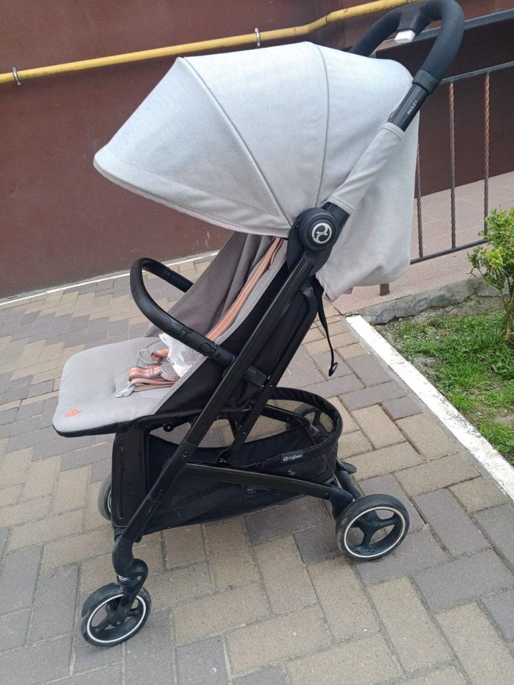 Прогулянкова коляска Cybex Beezy