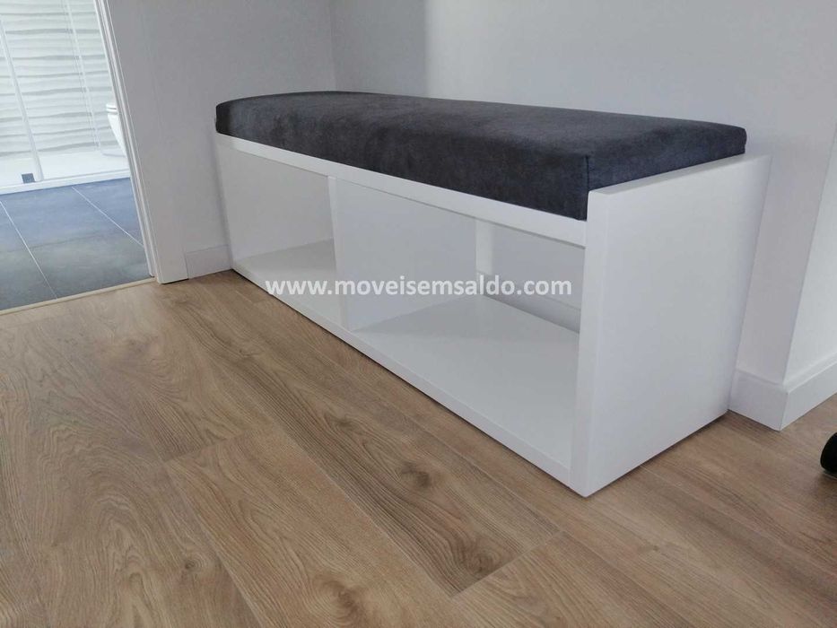 Banquetas de Cama Estofadas - Fazemos todas as medidas e cores.