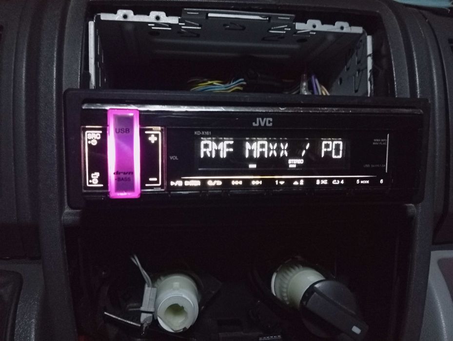 Radioodtwarzacz JVC KD-X161 1-DIN 50wx4 BT USB