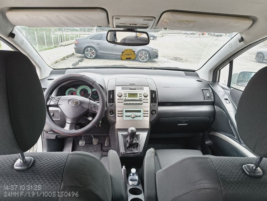 Toyota Corolla versos 2005 em excelente estado