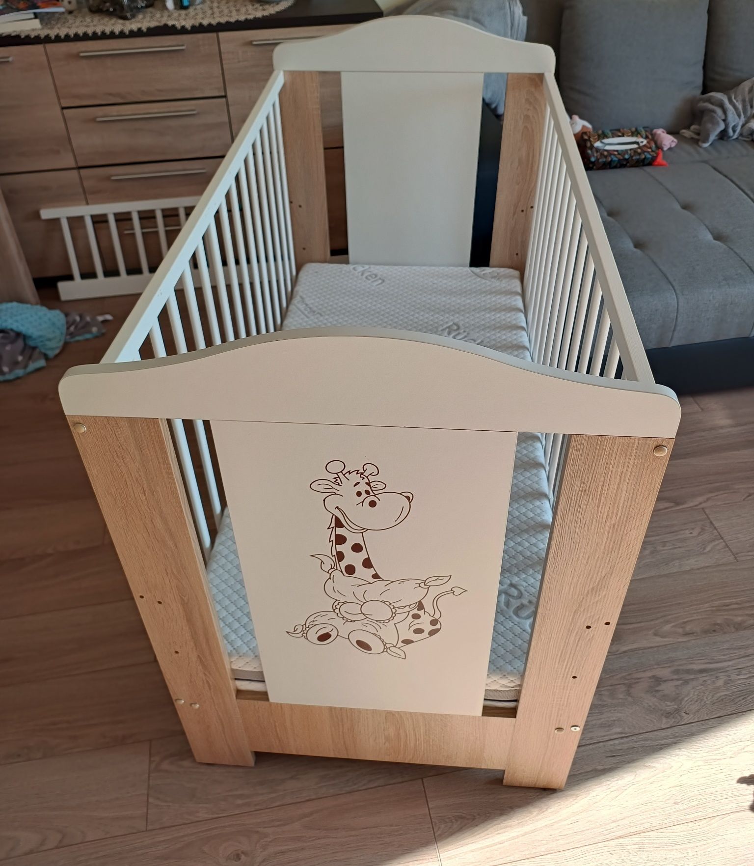 Łóżeczko dziecięce drewniane + materac Rucken 120x60 cm