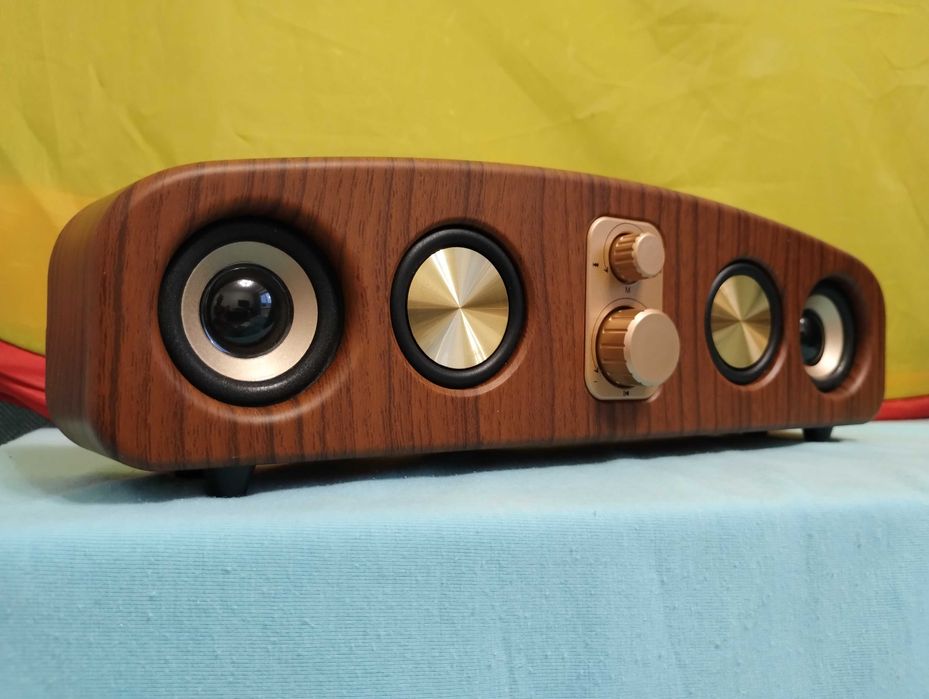 Блютуз колонка ( USB / AUX / SD-карта ) Аккумулятор и от 220В Саундбар