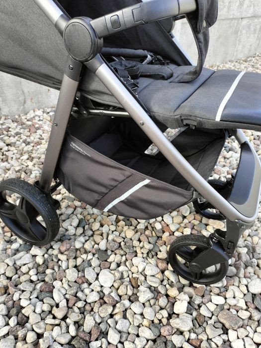 Wózek spacerowy Carrello Bravo